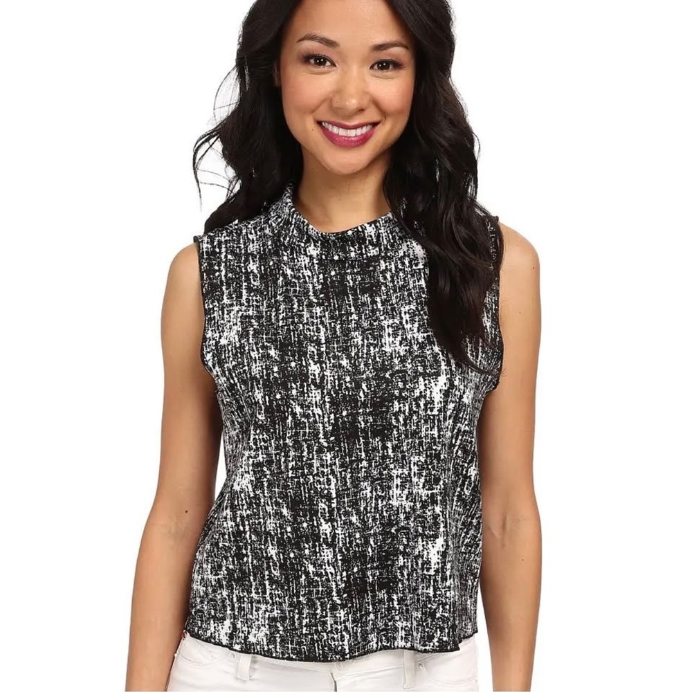 Vince Camuto Mock Neck Sleeveless Top Size M